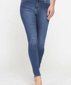 Isaacstewart.shop1c00fbb97d 1