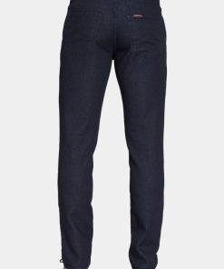 Isaacstewart.shop1de7d239d0 3