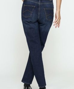 Isaacstewart.shop1f92fe1b31 3