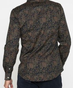 Isaacstewart.shop26772ee3f0 3