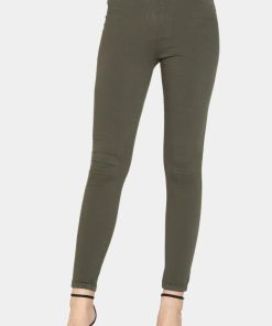 Isaacstewart.shop4b093160e8 1