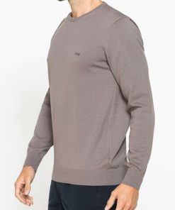 Isaacstewart.shop533ba552ab 5