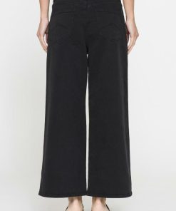 Isaacstewart.shop5834cd9806 3