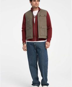 Isaacstewart.shop634b8ff132 4