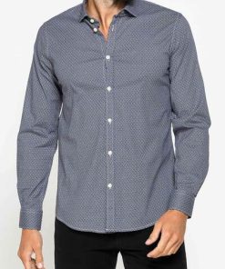 Isaacstewart.shop719e3b9cc9 3