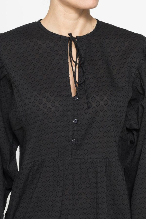 Isaacstewart.shop7cdb17d871 4