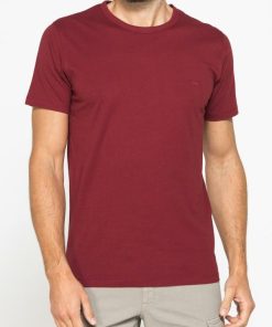 Isaacstewart.shop8c6a4622a4 1