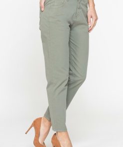 Isaacstewart.shop8f8f34a8f7 2