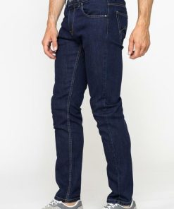 Isaacstewart.shop9deee3a8d4 2