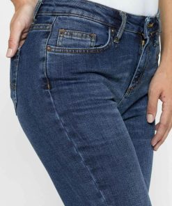 Isaacstewart.shop9e99e225b4 4