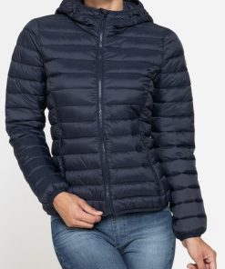 Isaacstewart.shopb1f9672a6f 1