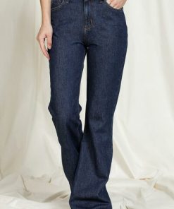 Isaacstewart.shopb70f2c5e61 5