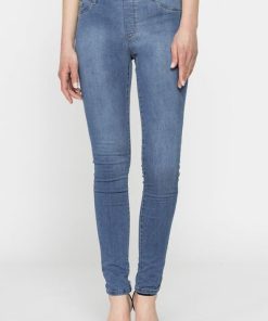 Isaacstewart.shopb95f08910f 4