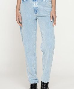 Isaacstewart.shopc4d8daf7b8 1